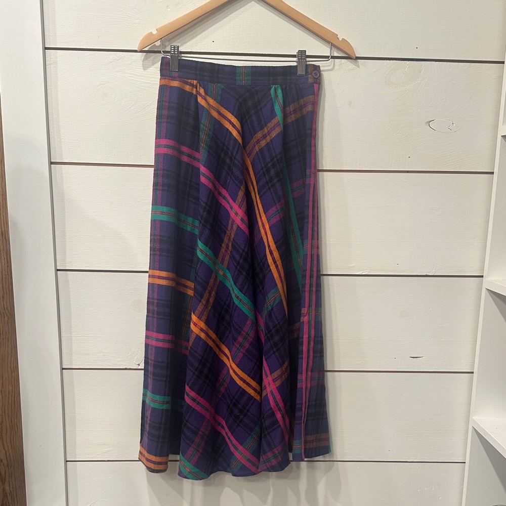Vintage Plaid Women's Wool Skirt